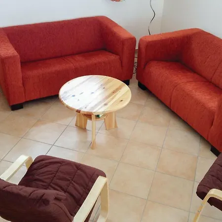 Two-bedroom Holiday In * Szolad
